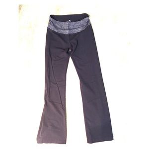 Lululemon yoga pants